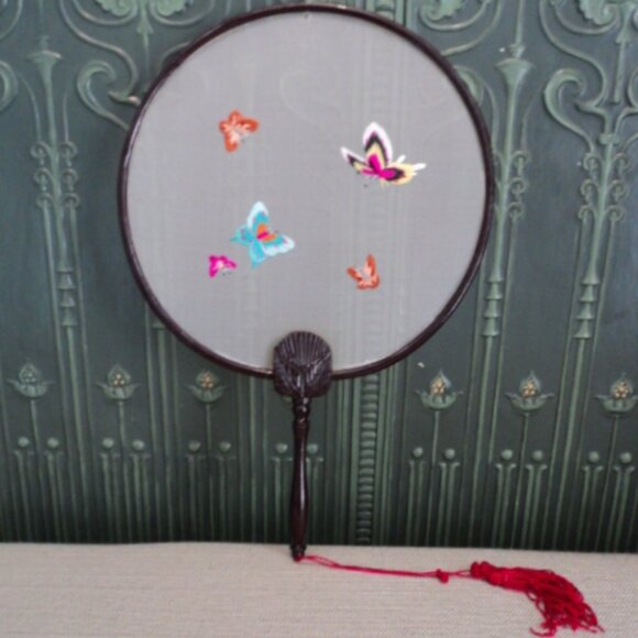 vintage fan wall decor asian butterflies - Picture 1 of 4